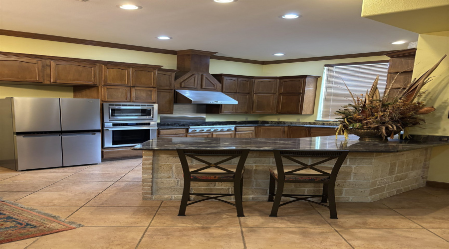 809 North Oscar, Hebbronville, Texas 78361, 2 Bedrooms Bedrooms, 6 Rooms Rooms,2 BathroomsBathrooms,Residential,For Sale,809 North Oscar,20261886