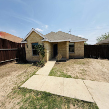 4703 Los Laureles Ln, Laredo, Texas 78046, 5 Bedrooms Bedrooms, 7 Rooms Rooms,3 BathroomsBathrooms,Residential,For Sale,4703 Los Laureles Ln,20261887