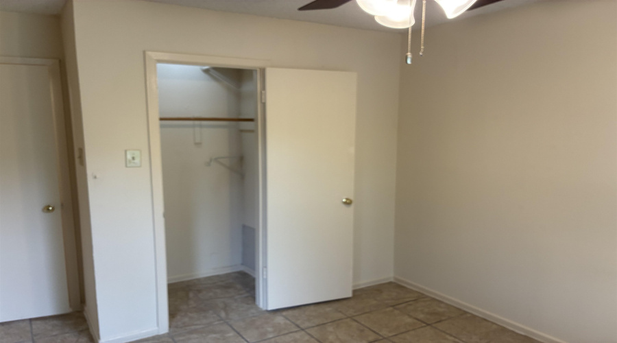 1219 Truman Ln, LAREDO, Texas 78046, 2 Bedrooms Bedrooms, 4 Rooms Rooms,1 BathroomBathrooms,Residential,For Rent,1219 Truman Ln,20261888
