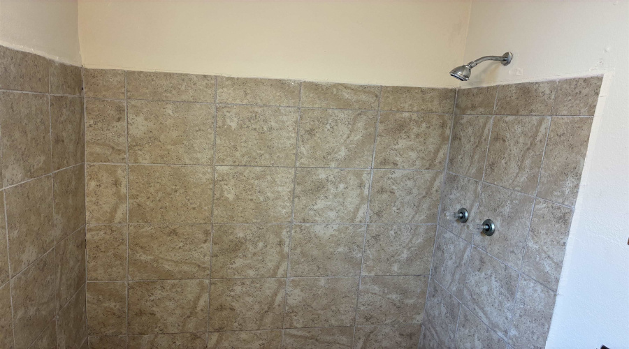 1219 Truman Ln, LAREDO, Texas 78046, 2 Bedrooms Bedrooms, 4 Rooms Rooms,1 BathroomBathrooms,Residential,For Rent,1219 Truman Ln,20261888