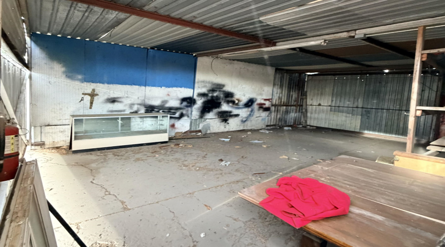 2201 San Bernardo Ave, Laredo, Texas 78040, 1 Room Rooms,1 BathroomBathrooms,Commercial retail/office,For Sale,2201 San Bernardo Ave,20261893