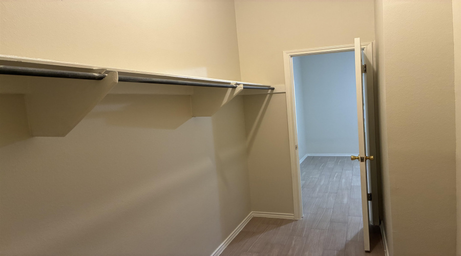 511 Shiloh Dr, LAREDO, Texas 78045, 1 Bedroom Bedrooms, 4 Rooms Rooms,1 BathroomBathrooms,Residential,For Rent,511 Shiloh Dr,20261894