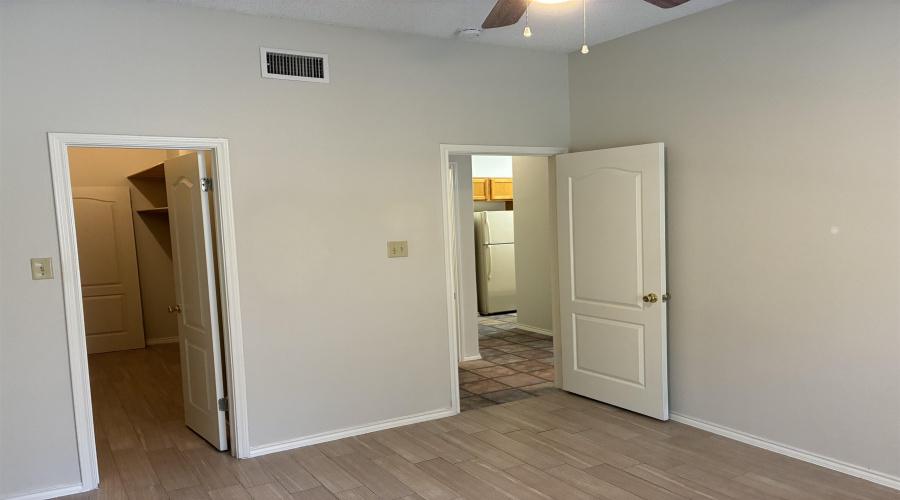 511 Shiloh Dr, LAREDO, Texas 78045, 1 Bedroom Bedrooms, 4 Rooms Rooms,1 BathroomBathrooms,Residential,For Rent,511 Shiloh Dr,20261896