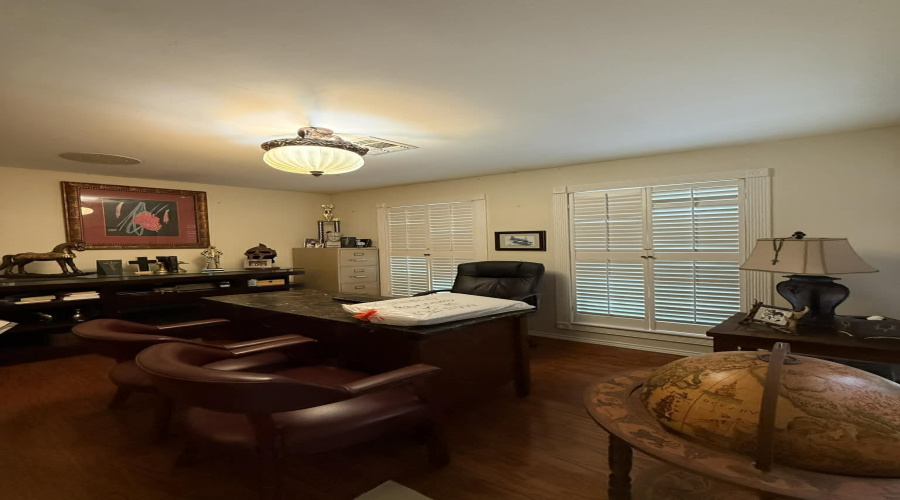 3110 Jacaranda Dr., Harlingen, Texas 78550-7448, 4 Bedrooms Bedrooms, 11 Rooms Rooms,5 BathroomsBathrooms,Residential,For Rent,3110 Jacaranda Dr.,20261897