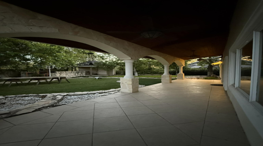 3110 Jacaranda Dr., Harlingen, Texas 78550-7448, 4 Bedrooms Bedrooms, 11 Rooms Rooms,5 BathroomsBathrooms,Residential,For Rent,3110 Jacaranda Dr.,20261897