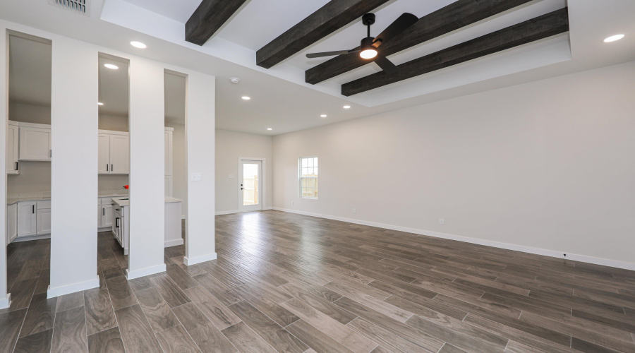 2814 Adamsville, Laredo, Texas 78046, 4 Bedrooms Bedrooms, 5 Rooms Rooms,2 BathroomsBathrooms,Residential,For Sale,2814 Adamsville,20261898