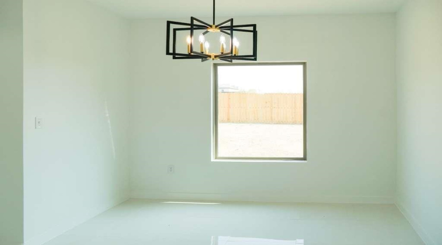 3917 Yoyis St., Laredo, Texas 78046, 3 Bedrooms Bedrooms, 5 Rooms Rooms,2 BathroomsBathrooms,Residential,For Sale,3917 Yoyis St.,20261899