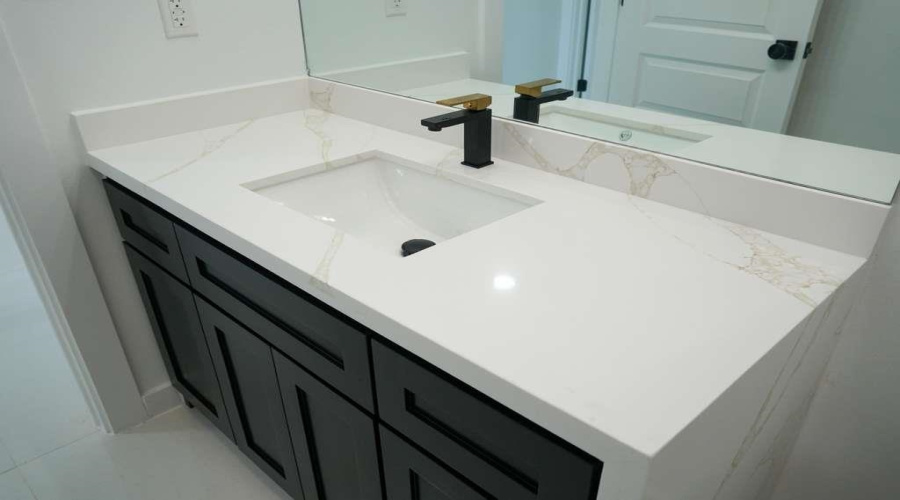 3917 Yoyis St., Laredo, Texas 78046, 3 Bedrooms Bedrooms, 5 Rooms Rooms,2 BathroomsBathrooms,Residential,For Sale,3917 Yoyis St.,20261899