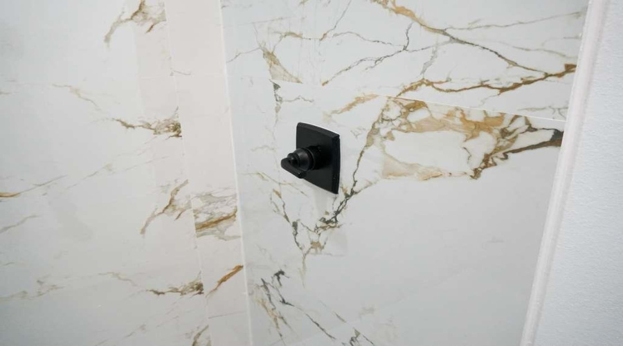 3917 Yoyis St., Laredo, Texas 78046, 3 Bedrooms Bedrooms, 5 Rooms Rooms,2 BathroomsBathrooms,Residential,For Sale,3917 Yoyis St.,20261899