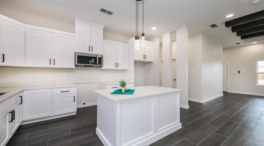 2816 Adamsville, Laredo, Texas 78046, 4 Bedrooms Bedrooms, 5 Rooms Rooms,2 BathroomsBathrooms,Residential,For Sale,2816 Adamsville,20261900