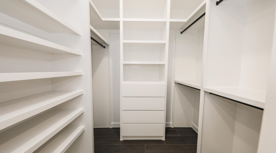 2816 Adamsville, Laredo, Texas 78046, 4 Bedrooms Bedrooms, 5 Rooms Rooms,2 BathroomsBathrooms,Residential,For Sale,2816 Adamsville,20261900