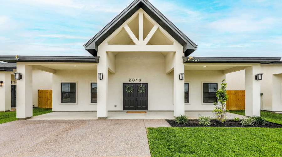 2816 Adamsville, Laredo, Texas 78046, 4 Bedrooms Bedrooms, 5 Rooms Rooms,2 BathroomsBathrooms,Residential,For Sale,2816 Adamsville,20261900