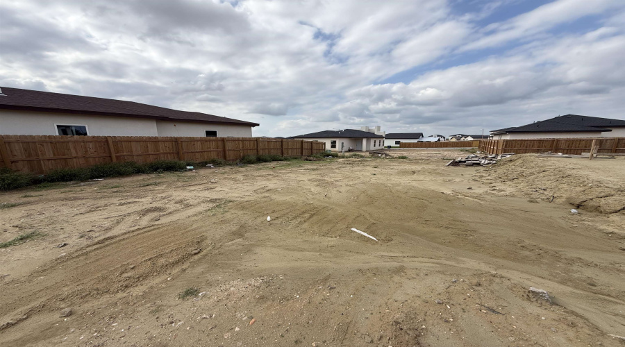 6002 Heather Loop, Laredo, Texas 78043, ,Land,For Sale,6002 Heather Loop,20261906