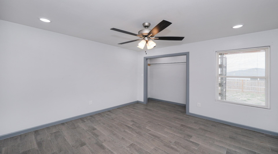 5314 Galicia Lane, LAREDO, Texas 78046, 2 Bedrooms Bedrooms, 3 Rooms Rooms,2 BathroomsBathrooms,Residential,For Sale,5314 Galicia Lane,20261902