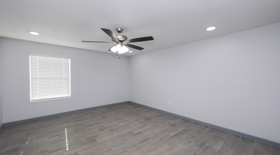 5314 Galicia Lane, LAREDO, Texas 78046, 2 Bedrooms Bedrooms, 3 Rooms Rooms,2 BathroomsBathrooms,Residential,For Sale,5314 Galicia Lane,20261902