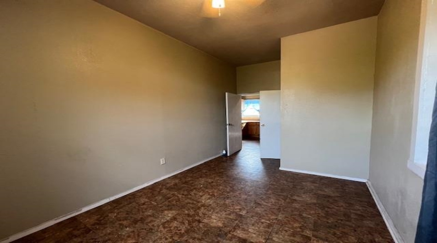 1517 Garcia St, LAREDO, Texas 78040, 2 Bedrooms Bedrooms, 4 Rooms Rooms,1 BathroomBathrooms,Residential,For Rent,1517 Garcia St,20261908