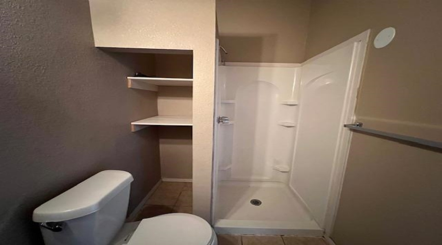 1517 Garcia St, LAREDO, Texas 78040, 2 Bedrooms Bedrooms, 4 Rooms Rooms,1 BathroomBathrooms,Residential,For Rent,1517 Garcia St,20261908