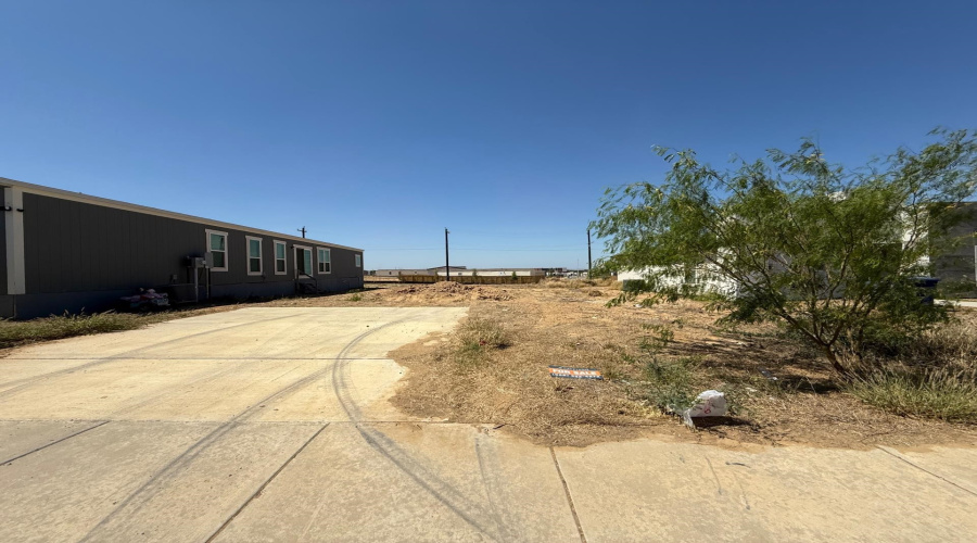 5106 Plasencia Ln., laredo, Texas 78046, 3 Bedrooms Bedrooms, 4 Rooms Rooms,1 BathroomBathrooms,Residential,For Sale,5106 Plasencia Ln.,20261909