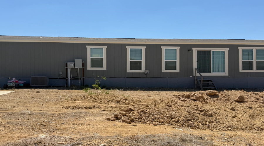 5106 Plasencia Ln., laredo, Texas 78046, 3 Bedrooms Bedrooms, 4 Rooms Rooms,1 BathroomBathrooms,Residential,For Sale,5106 Plasencia Ln.,20261909