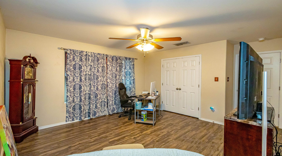 3306 Mandela Ct, Laredo, Texas 78046, 4 Bedrooms Bedrooms, 7 Rooms Rooms,3 BathroomsBathrooms,Residential,For Sale,3306 Mandela Ct,20261910