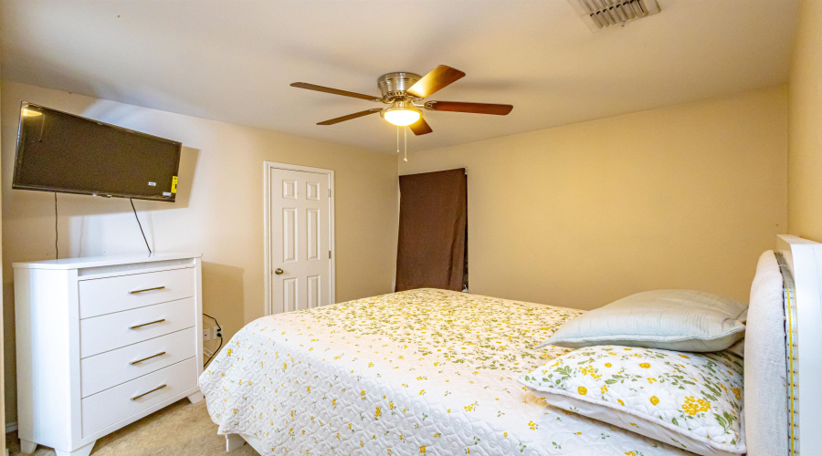 3306 Mandela Ct, Laredo, Texas 78046, 4 Bedrooms Bedrooms, 7 Rooms Rooms,3 BathroomsBathrooms,Residential,For Sale,3306 Mandela Ct,20261910