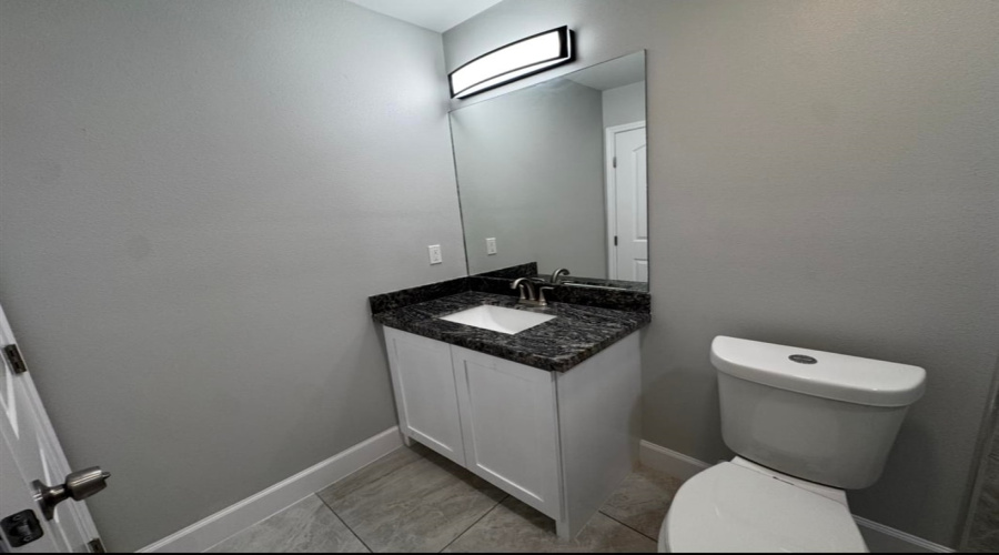 129 Asturias Cts, Laredo, Texas 78046, 4 Bedrooms Bedrooms, 5 Rooms Rooms,3 BathroomsBathrooms,Residential,For Sale,129 Asturias Cts,20261911