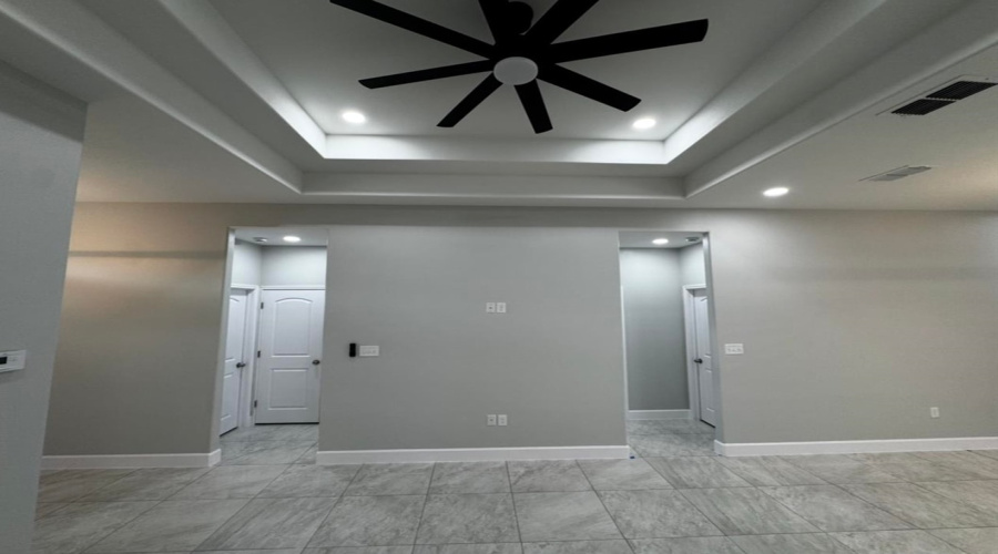 135 Asturias Cts, Laredo, Texas 78046, 4 Bedrooms Bedrooms, 5 Rooms Rooms,2 BathroomsBathrooms,Residential,For Sale,135 Asturias Cts,20261912