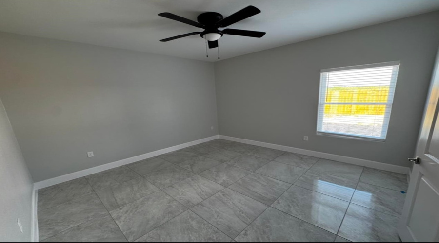 135 Asturias Cts, Laredo, Texas 78046, 4 Bedrooms Bedrooms, 5 Rooms Rooms,2 BathroomsBathrooms,Residential,For Sale,135 Asturias Cts,20261912