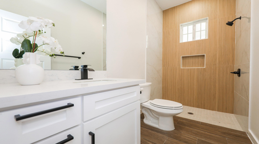 2812 Adamsville, Laredo, Texas 78046, 3 Bedrooms Bedrooms, 5 Rooms Rooms,2 BathroomsBathrooms,Residential,For Sale,2812 Adamsville,20261915