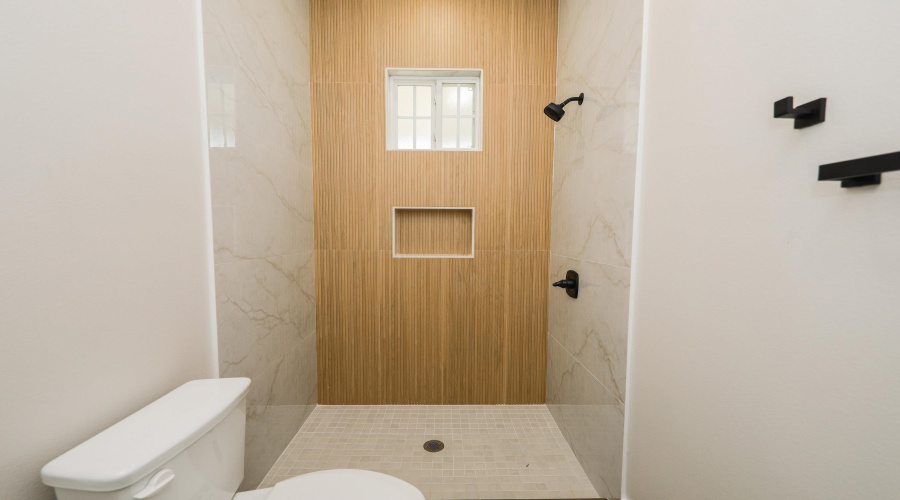 2812 Adamsville, Laredo, Texas 78046, 3 Bedrooms Bedrooms, 5 Rooms Rooms,2 BathroomsBathrooms,Residential,For Sale,2812 Adamsville,20261915