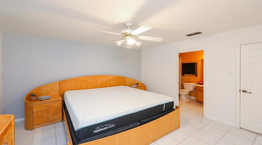 1815 Arctic Ct, LAREDO, Texas 78041, 3 Bedrooms Bedrooms, 5 Rooms Rooms,2 BathroomsBathrooms,Residential,For Rent,1815 Arctic Ct,20261916