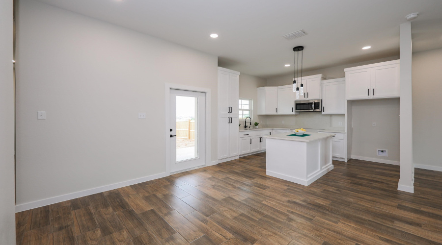 2818 Adamsville, Laredo, Texas 78046, 3 Bedrooms Bedrooms, 5 Rooms Rooms,2 BathroomsBathrooms,Residential,For Sale,2818 Adamsville,20261917