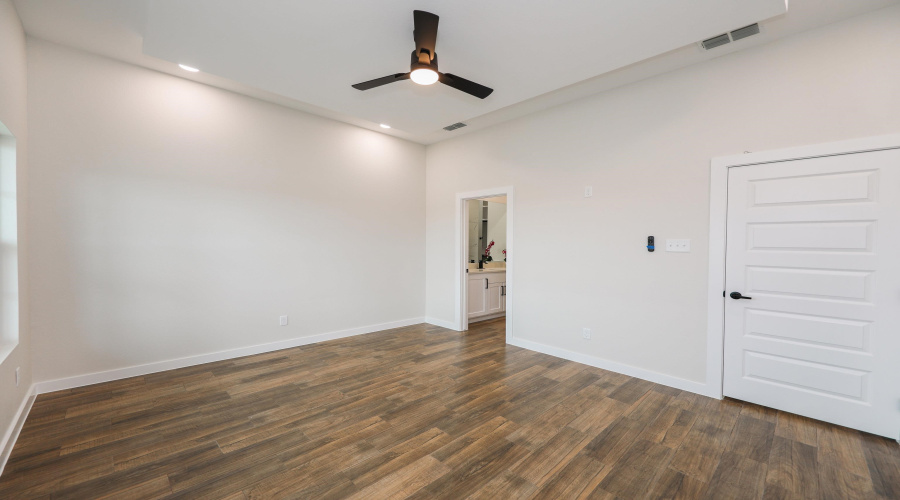 2818 Adamsville, Laredo, Texas 78046, 3 Bedrooms Bedrooms, 5 Rooms Rooms,2 BathroomsBathrooms,Residential,For Sale,2818 Adamsville,20261917