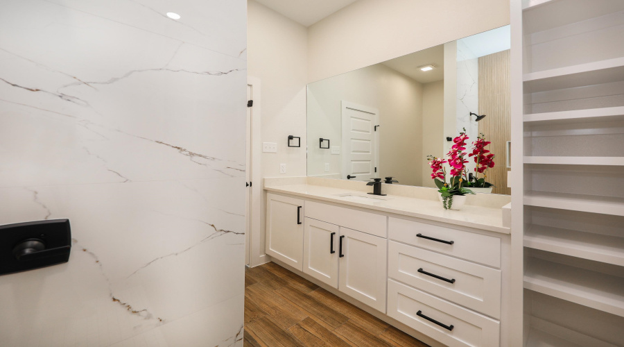 2818 Adamsville, Laredo, Texas 78046, 3 Bedrooms Bedrooms, 5 Rooms Rooms,2 BathroomsBathrooms,Residential,For Sale,2818 Adamsville,20261917