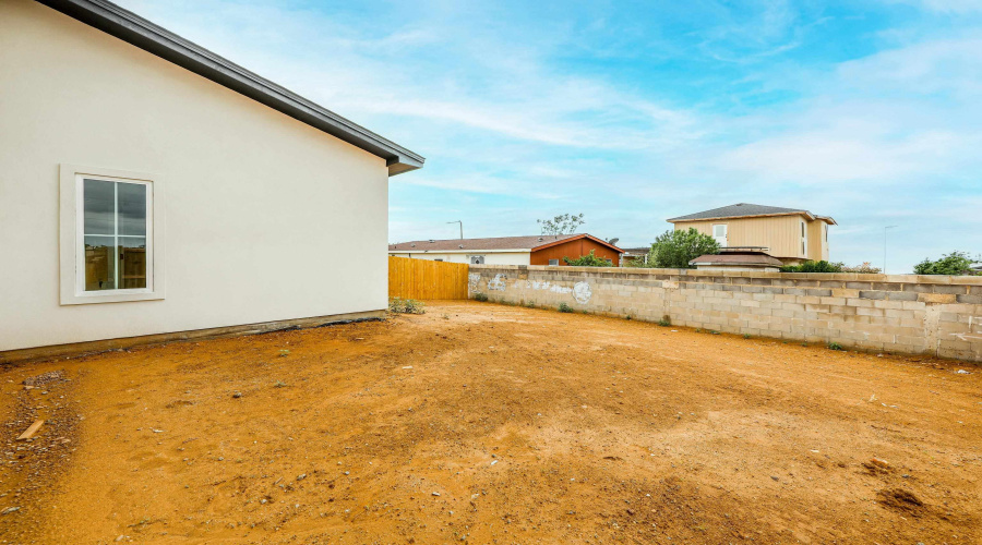 2818 Adamsville, Laredo, Texas 78046, 3 Bedrooms Bedrooms, 5 Rooms Rooms,2 BathroomsBathrooms,Residential,For Sale,2818 Adamsville,20261917