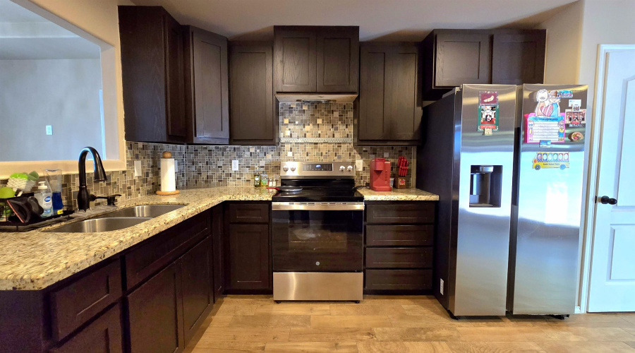 307 Santander Dr, Laredo, Texas 78046-0000, 3 Bedrooms Bedrooms, 6 Rooms Rooms,2 BathroomsBathrooms,Residential,For Rent,307 Santander Dr,20261918