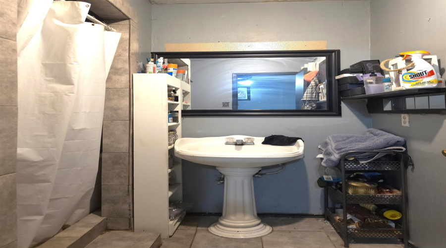 3008 Potomac Lp, laredo, Texas 78046, 4 Bedrooms Bedrooms, 5 Rooms Rooms,3 BathroomsBathrooms,Residential,For Sale,3008 Potomac Lp,20260022