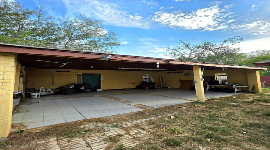 3008 Potomac Lp, laredo, Texas 78046, 4 Bedrooms Bedrooms, 5 Rooms Rooms,3 BathroomsBathrooms,Residential,For Sale,3008 Potomac Lp,20260022