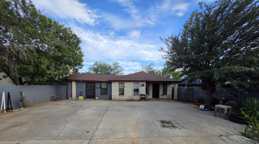 3008 Potomac Lp, laredo, Texas 78046, 4 Bedrooms Bedrooms, 5 Rooms Rooms,3 BathroomsBathrooms,Residential,For Sale,3008 Potomac Lp,20260022