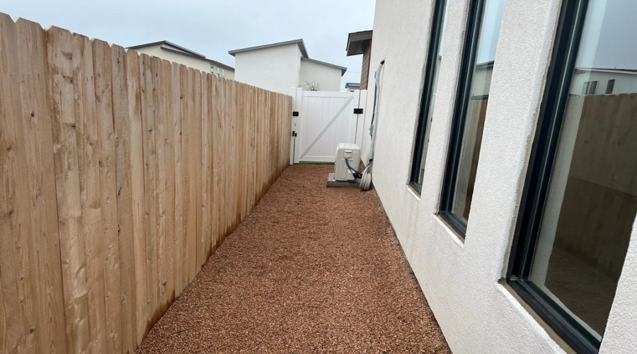 202 Deer Path Loop, Laredo, Texas 78045-2234, 3 Bedrooms Bedrooms, 3 Rooms Rooms,2 BathroomsBathrooms,Residential,For Rent,202 Deer Path Loop,20261919