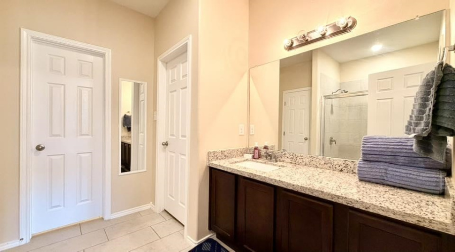 11104 Santillana Lp., Laredo, Texas 78045, 3 Bedrooms Bedrooms, 6 Rooms Rooms,2 BathroomsBathrooms,Residential,For Rent,11104 Santillana Lp.,20261920