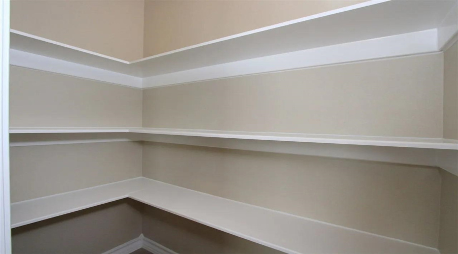 7917 Elka Lp, Laredo TX, Texas 78045, 3 Bedrooms Bedrooms, 6 Rooms Rooms,2 BathroomsBathrooms,Residential,For Rent,7917 Elka Lp,20261921