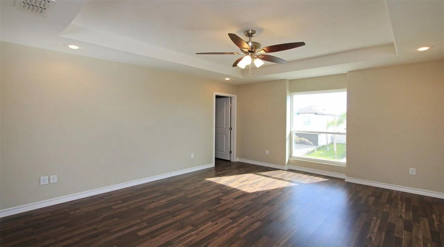 7917 Elka Lp, Laredo TX, Texas 78045, 3 Bedrooms Bedrooms, 6 Rooms Rooms,2 BathroomsBathrooms,Residential,For Rent,7917 Elka Lp,20261921