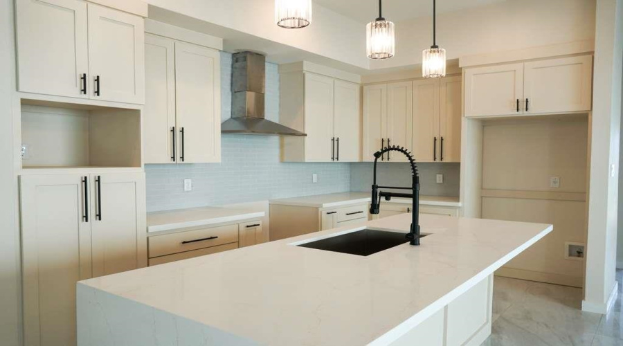 3912 Yoyis St., Laredo, Texas 78046, 3 Bedrooms Bedrooms, 6 Rooms Rooms,2 BathroomsBathrooms,Residential,For Sale,3912 Yoyis St.,20261922