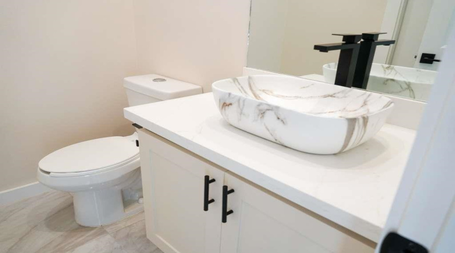 3912 Yoyis St., Laredo, Texas 78046, 3 Bedrooms Bedrooms, 6 Rooms Rooms,2 BathroomsBathrooms,Residential,For Sale,3912 Yoyis St.,20261922