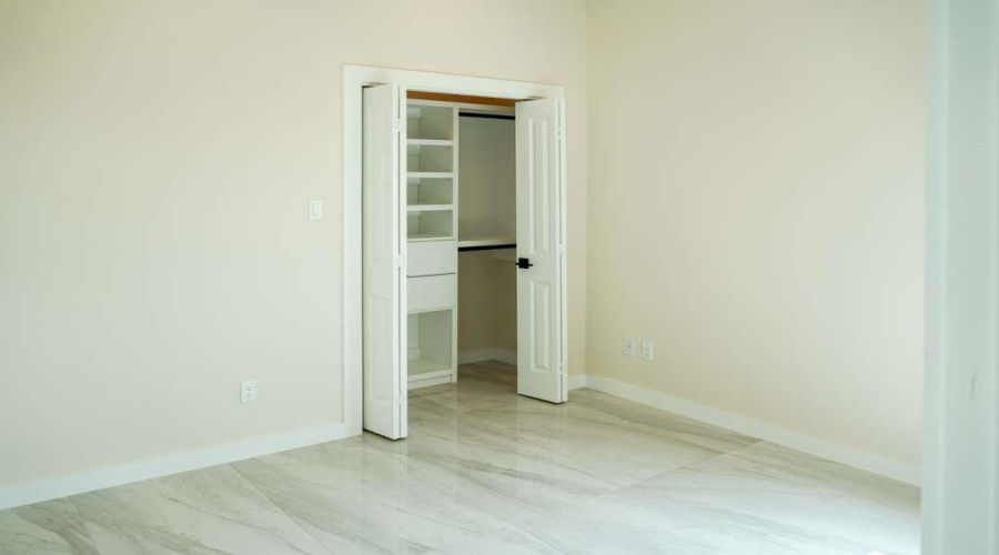 3912 Yoyis St., Laredo, Texas 78046, 3 Bedrooms Bedrooms, 6 Rooms Rooms,2 BathroomsBathrooms,Residential,For Sale,3912 Yoyis St.,20261922