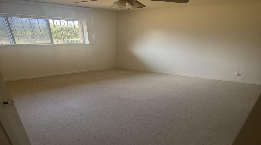 678 Cottonwood Cir, Laredo, Texas 78041, 4 Bedrooms Bedrooms, 7 Rooms Rooms,2 BathroomsBathrooms,Residential,For Sale,678 Cottonwood Cir,20261923