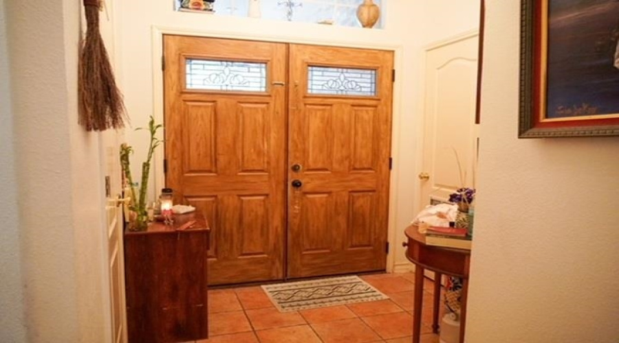 8906 Rolling Hills Dr, Laredo, Texas 78045, 3 Bedrooms Bedrooms, 6 Rooms Rooms,2 BathroomsBathrooms,Residential,For Sale,8906 Rolling Hills Dr,20261924