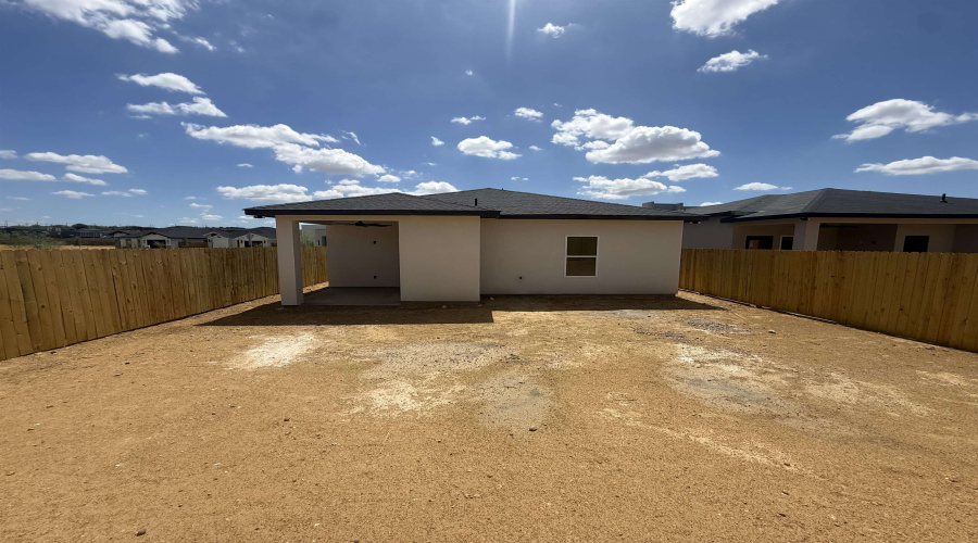 222 Lusitano Dr., Laredo, Texas 78046, 4 Bedrooms Bedrooms, 4 Rooms Rooms,2 BathroomsBathrooms,Residential,For Sale,222 Lusitano Dr.,20261925