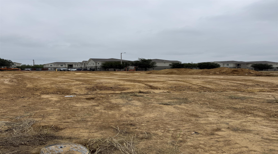 222 Lusitano Dr., Laredo, Texas 78046, 4 Bedrooms Bedrooms, 4 Rooms Rooms,2 BathroomsBathrooms,Residential,For Sale,222 Lusitano Dr.,20261925